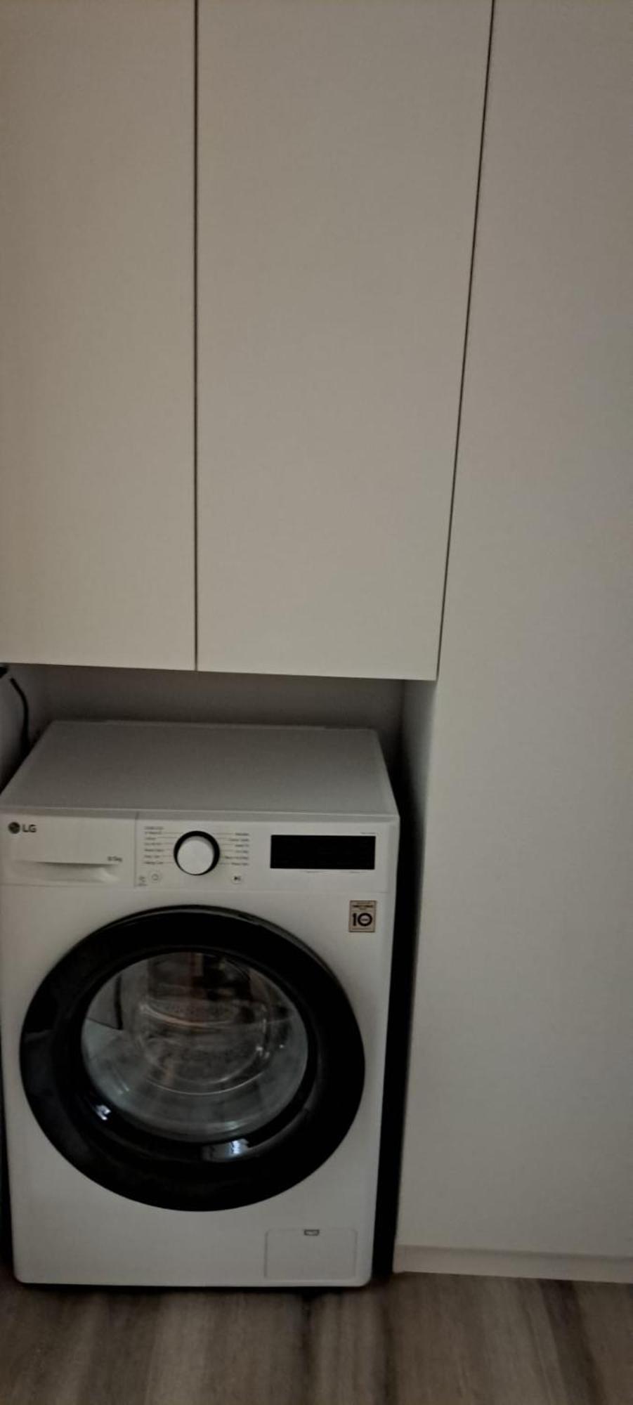 Apartament Kitty Centrul Istoric クラヨーヴァ エクステリア 写真