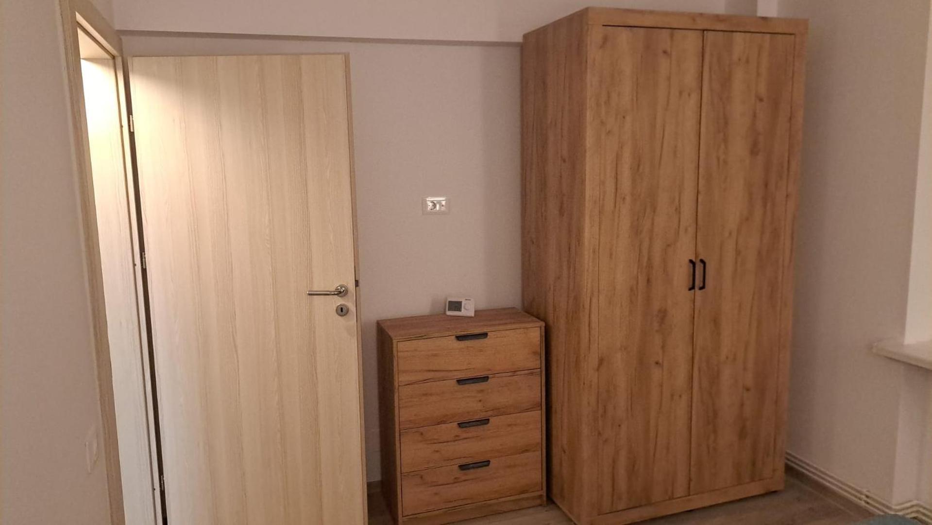 Apartament Kitty Centrul Istoric クラヨーヴァ エクステリア 写真